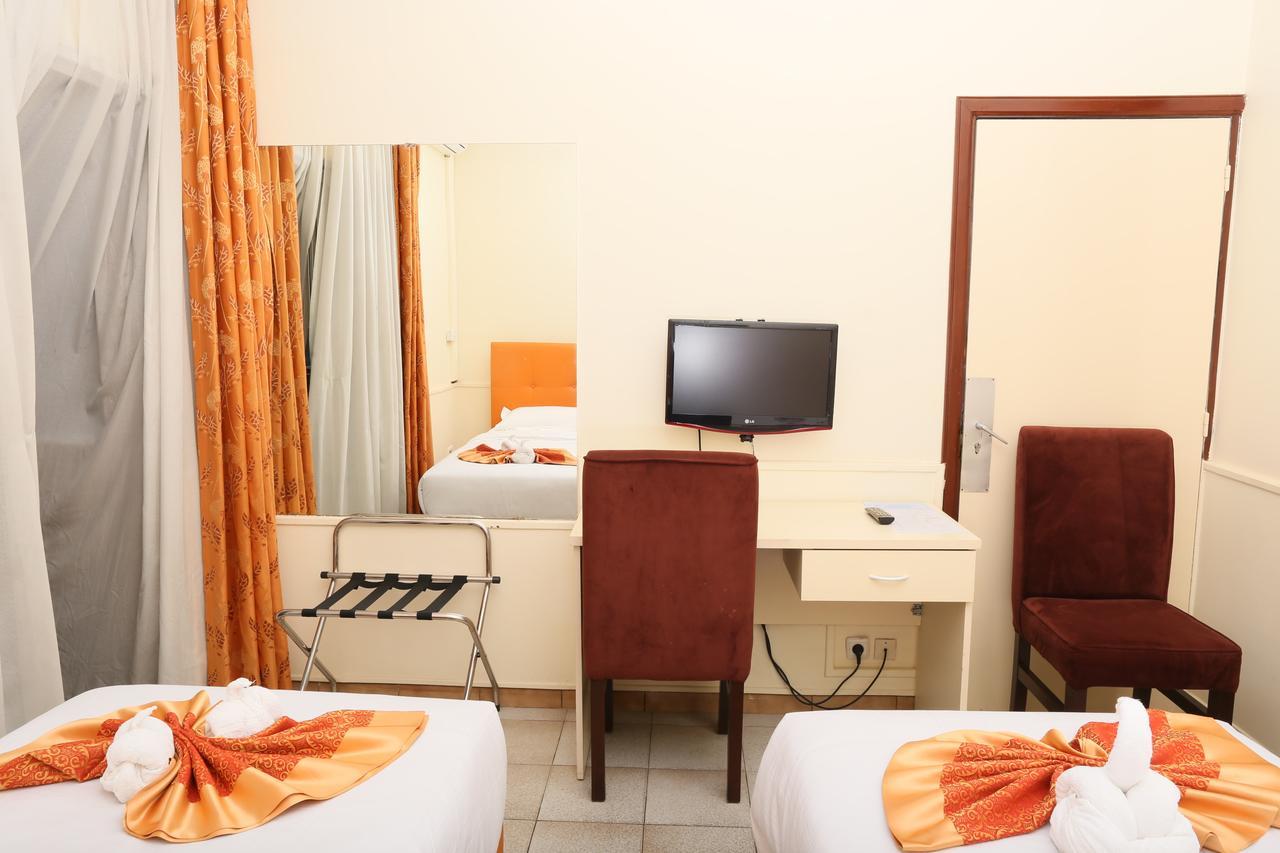 Hotel Mansel 야운데 외부 사진
