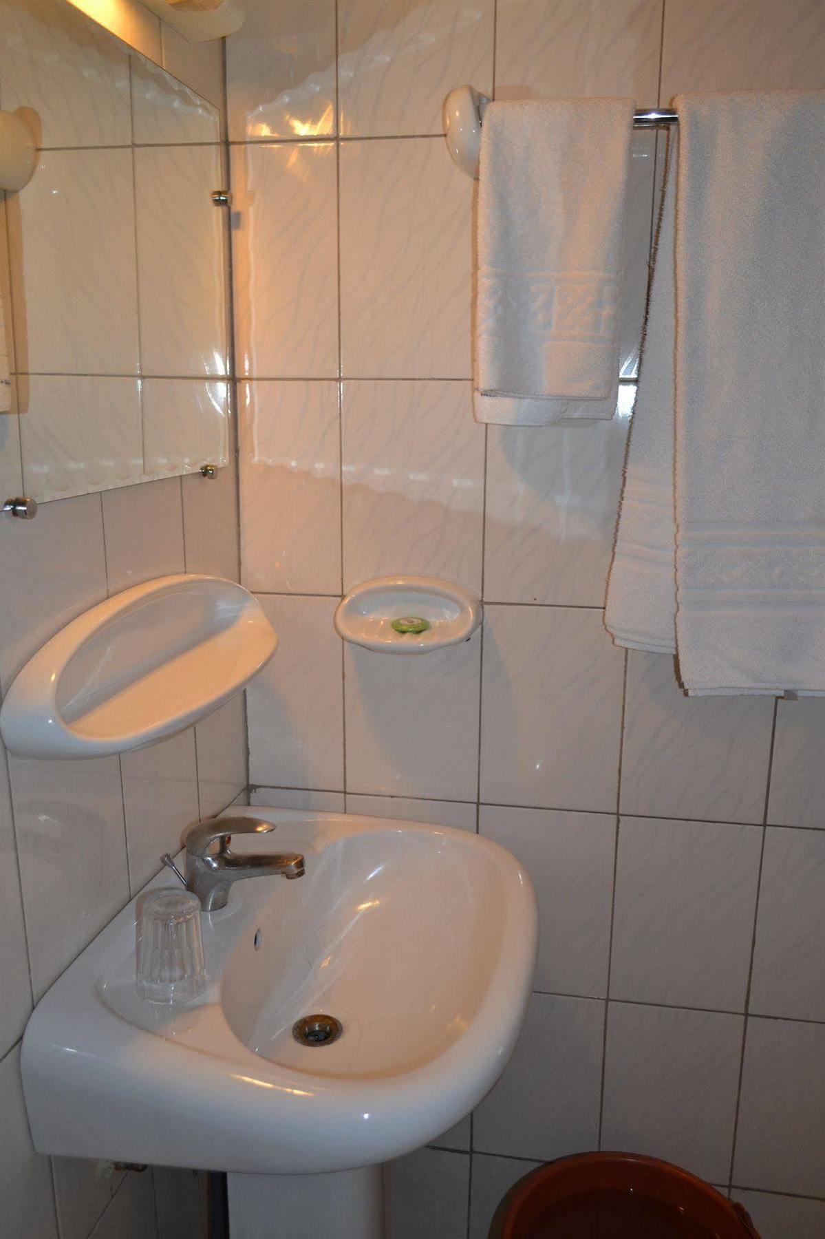 Hotel Mansel 야운데 외부 사진