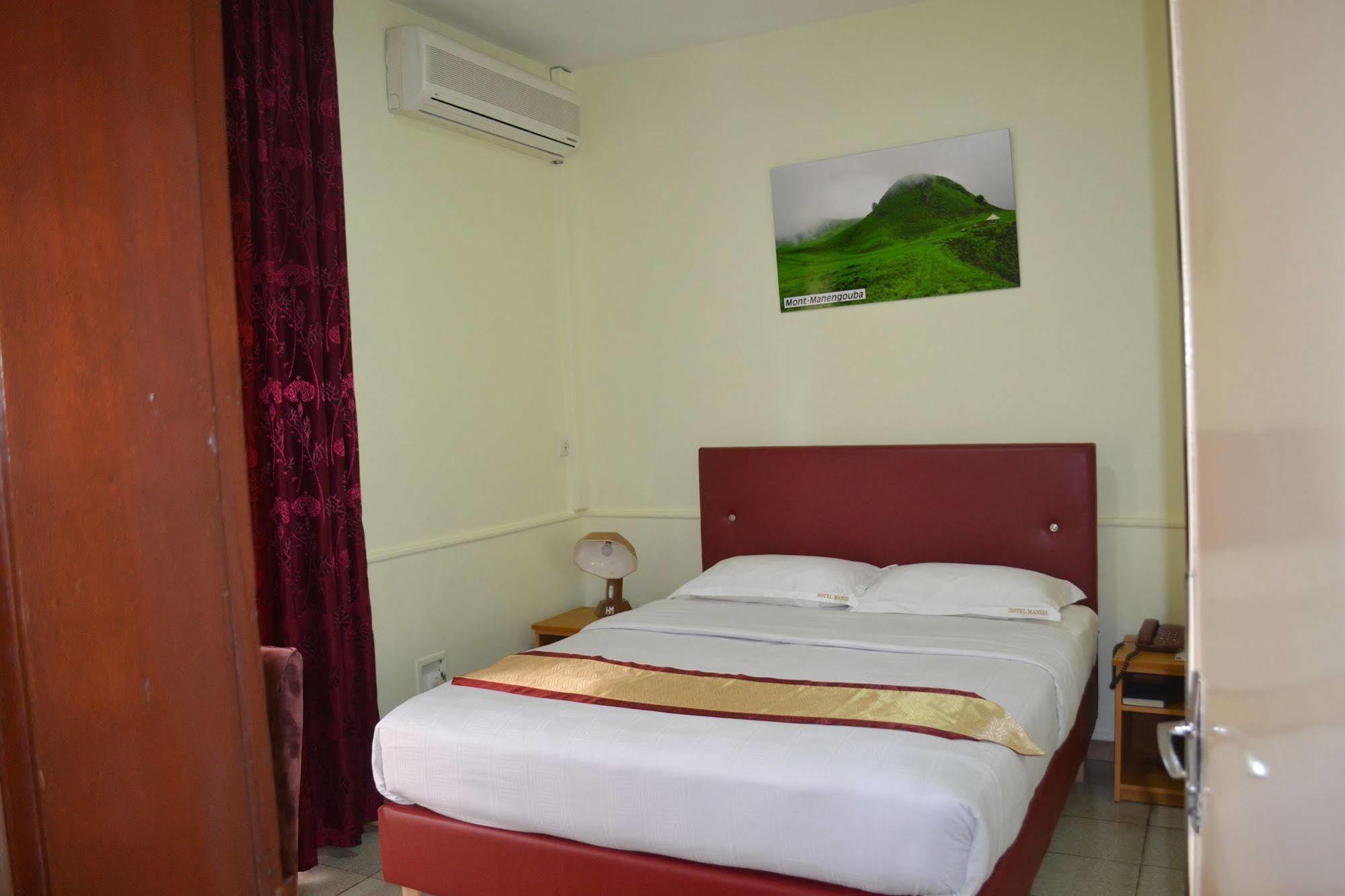 Hotel Mansel 야운데 외부 사진